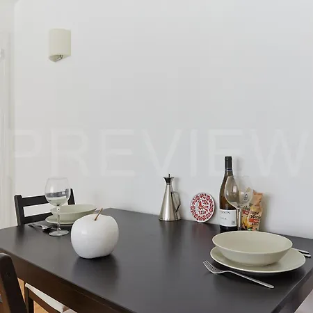 Cosy & Comfy 1 Bedroom 15 * 파리
